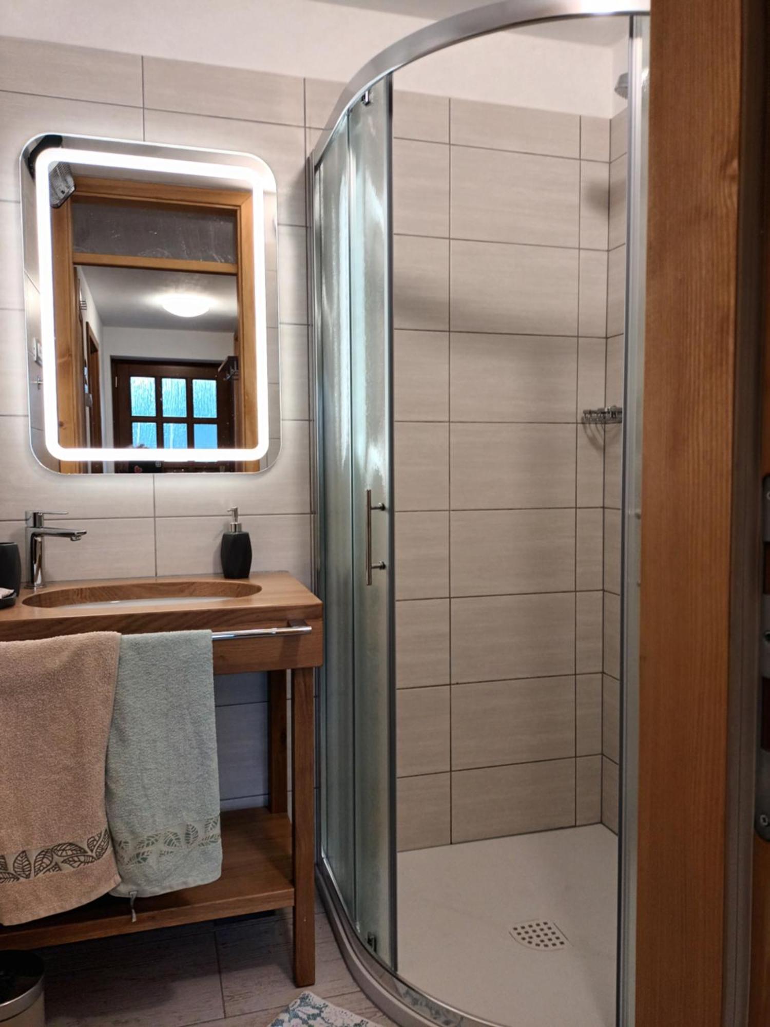Apartma Ana Ida Srpenica ภายนอก รูปภาพ